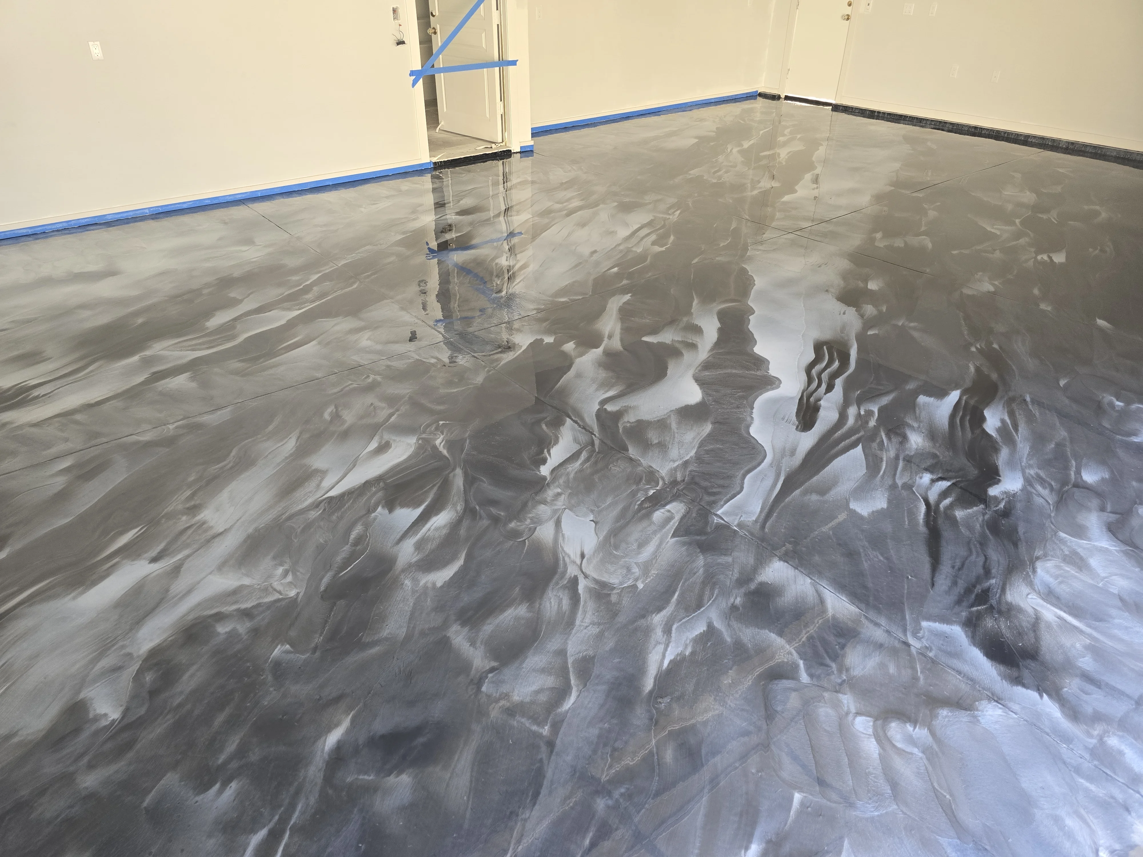 Metallic epoxy garage floor coating